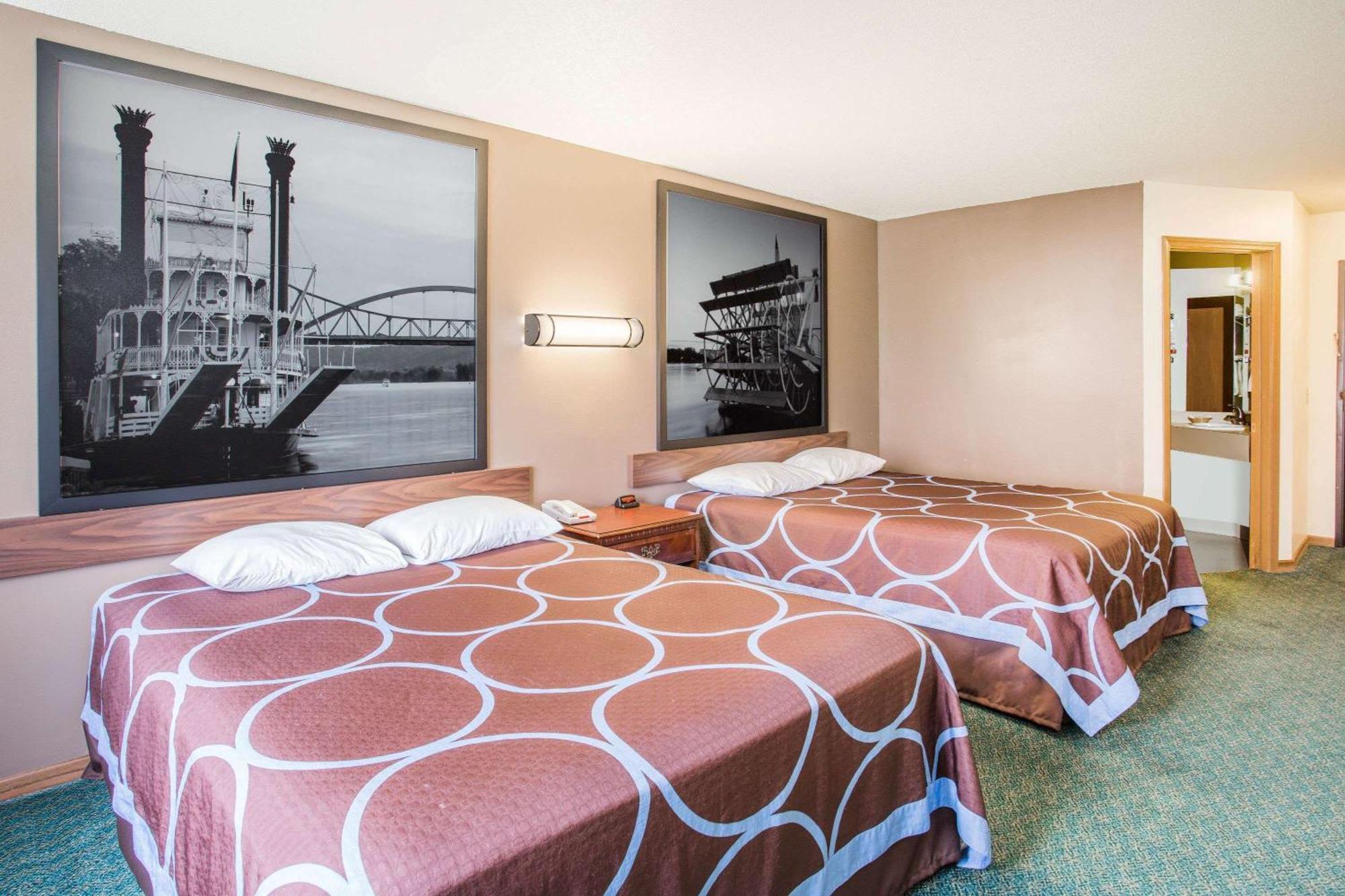 Hotel Super 8 By Wyndham Prairie Du Chien Exteriér fotografie