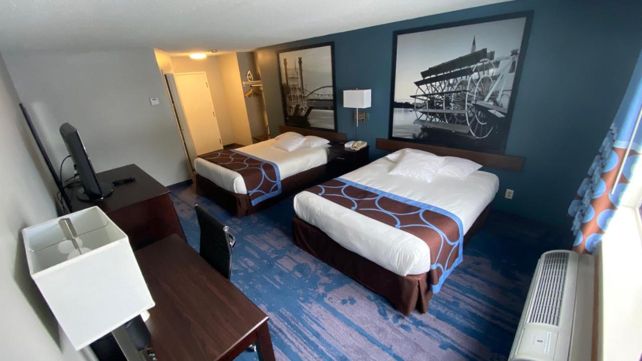 Hotel Super 8 By Wyndham Prairie Du Chien Exteriér fotografie